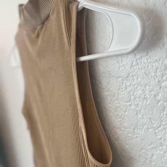 ZARA Ribbed Tank Top - Picture 6 of 6